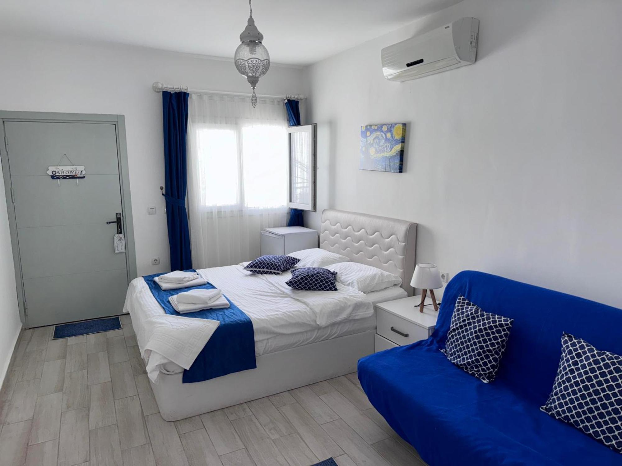 White And Blue Bodrum Eksteriør bilde